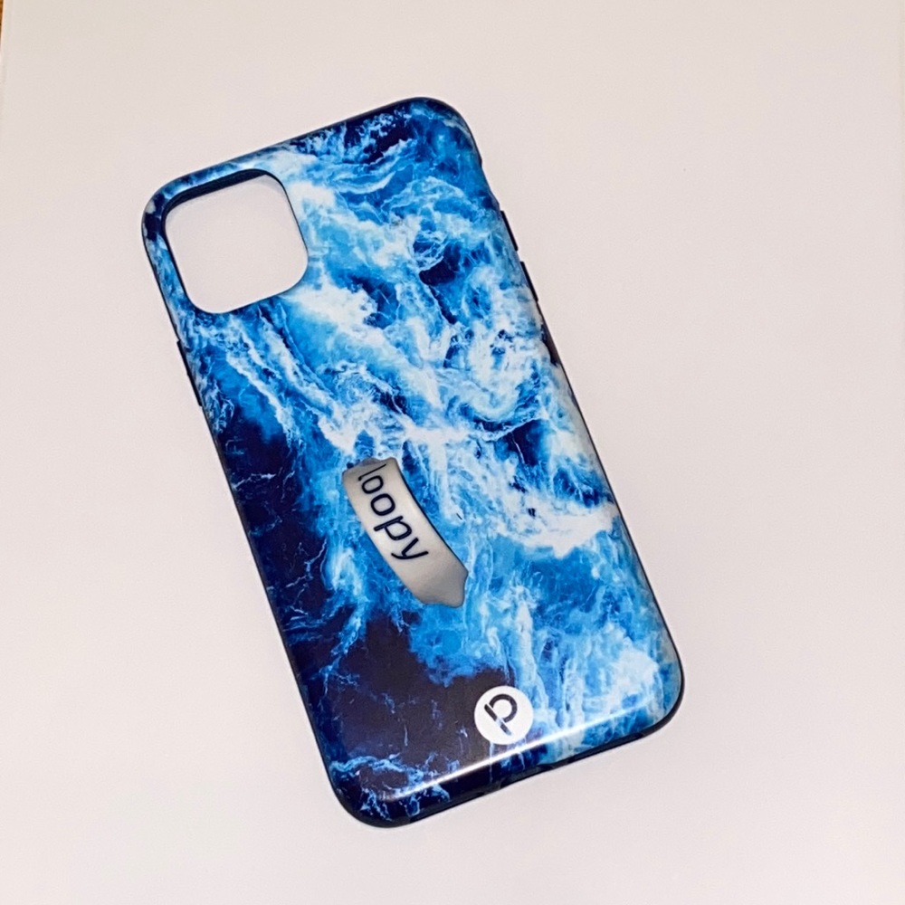 iPhone 11 Max Pro Loopy Case AND screen protector